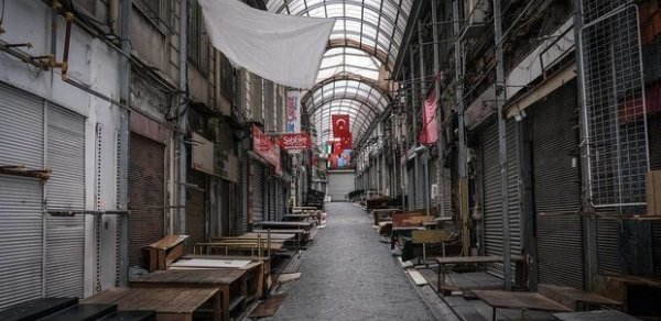 Türkiyədə 17 günlük tam qapanma başladı