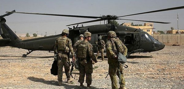 ABŞ və NATO hərbçiləri Əfqanıstandan çıxmağa başladı