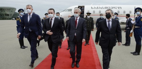 SİYASƏT