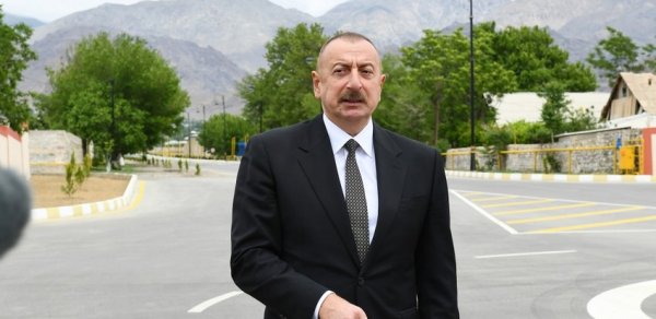SİYASƏT