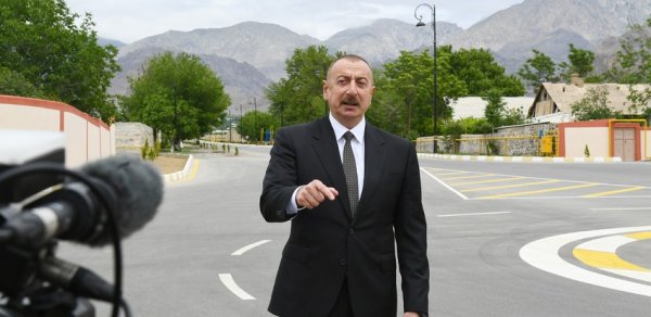 SİYASƏT