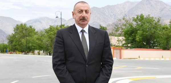 SİYASƏT
