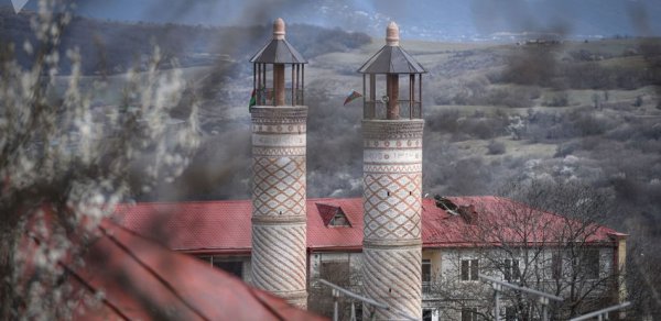SİYASƏT