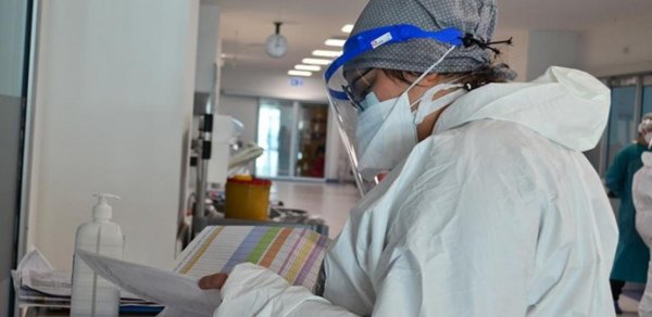 Türkiyədə bu gün COVID-19-dan 233 nəfər dünyasını dəyişib