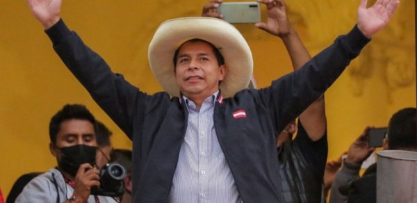 Pedro Kastilyo Perunun yeni prezidenti seçilib