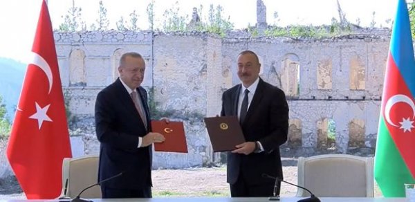 SİYASƏT