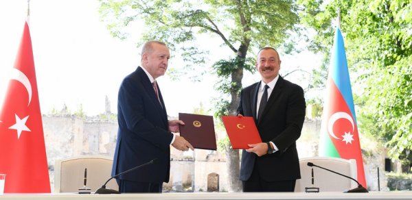 SİYASƏT