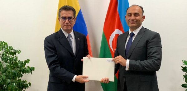 SİYASƏT