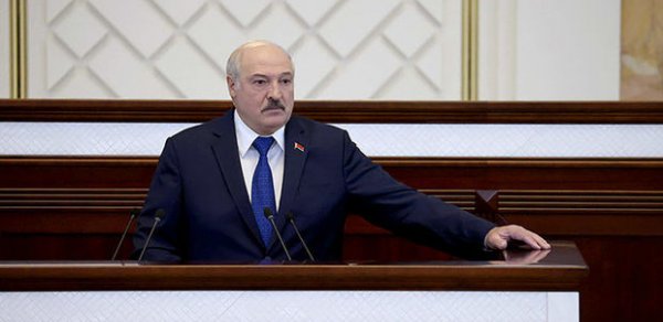 Lukaşenko Belarusda xaosa görə müharibə olacağını istisna etmir