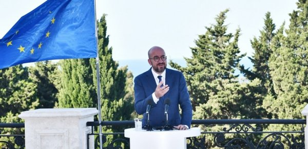 SİYASƏT