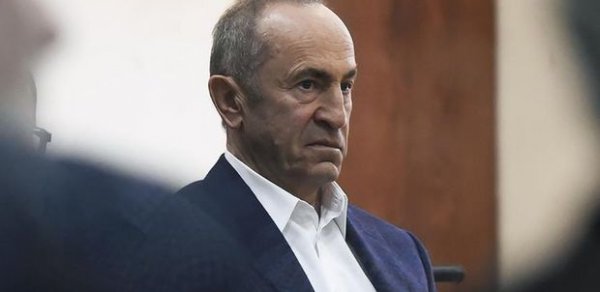 Köçəryan deputat mandatından imtina edib