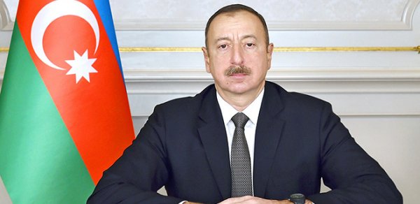 Prezident İlham Əliyev Naftalana səfər edib