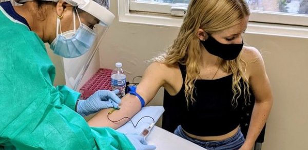 Gürcüstanda 16 yaşdan yuxarı olanlar üçün vaksinasiya qərarı verildi