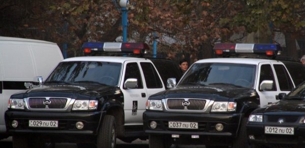 Gümrüdə erməni zabit və həyat yoldaşı partlayış nəticəsində öldü