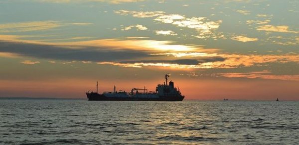 Livanda tankerdə partlayış baş verib: Onlarla ölü və yaralı var 