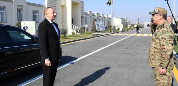 SİYASƏT