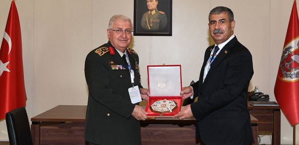 SİYASƏT