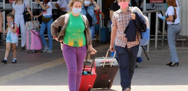 Türkiyə yenidən sərhədlərini turistlər üçün bağlaya bilər