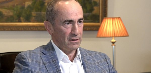 Robert Koçaryan Moskvaya çağırıldı