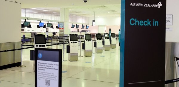 Bu ölkə "Delta"ya görə qapanmaya getdi