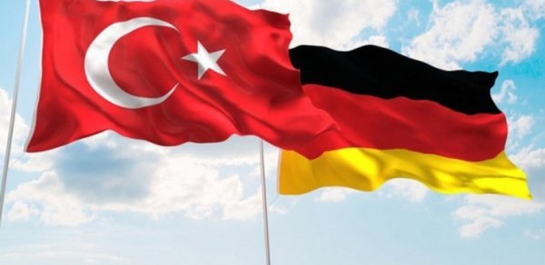 Türkiyə və Almaniya prezidentləri arasında telefon danışığı olub