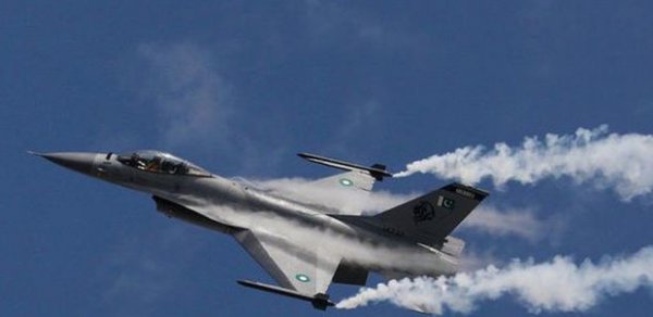 Pakistan ordusuna aid qırıcı təyyarə qəzaya uğradı