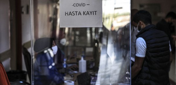 Türkiyədə koronavirusa gündəlik yoluxma 27 mini ötdü