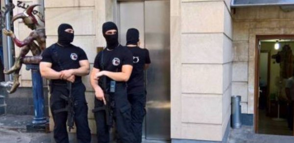 Ermənistan Silahlı Qüvvələrinin Aviasiya İdarəsinin keçmiş rəhbəri saxlanıldı