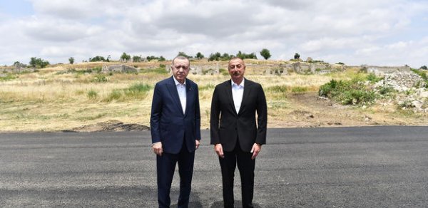 SİYASƏT