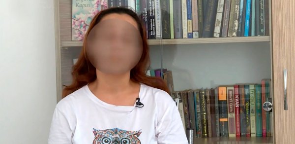 Azərbaycanda şok hadisə: 11 il müəllim işləyən qadın "patı" çəkirmiş - VİDEO