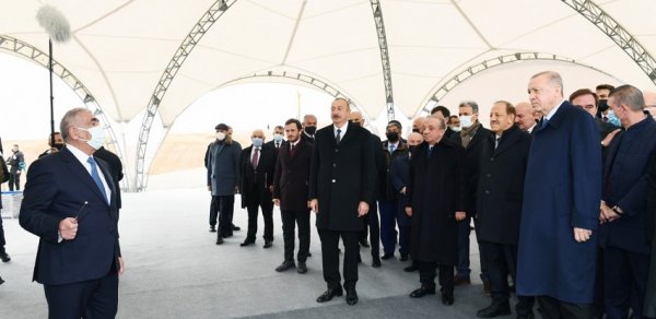 SİYASƏT