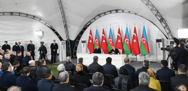 SİYASƏT
