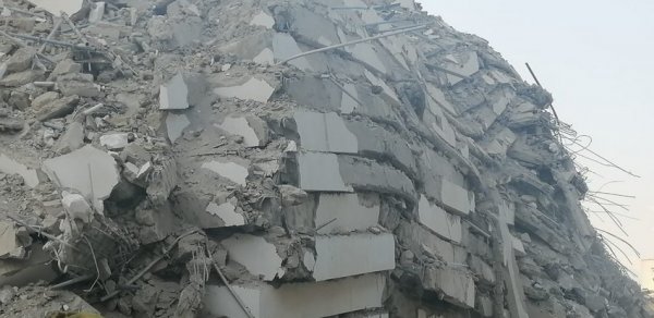 DÜNYA