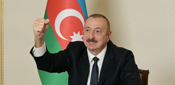 SİYASƏT