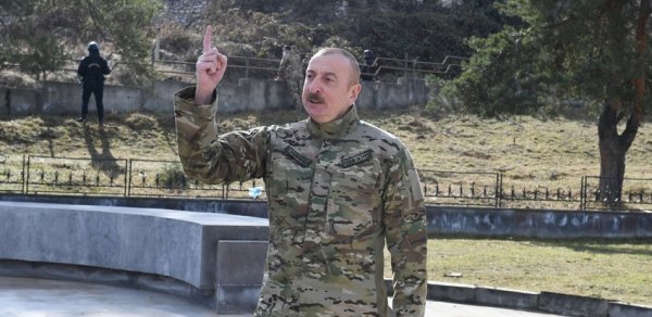 SİYASƏT