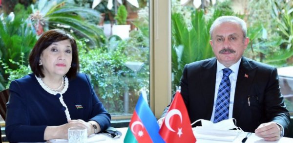 SİYASƏT