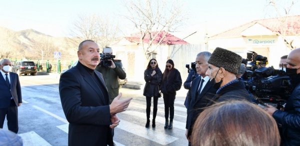 SİYASƏT