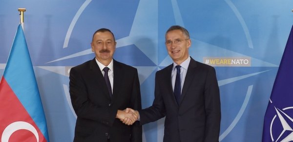 SİYASƏT