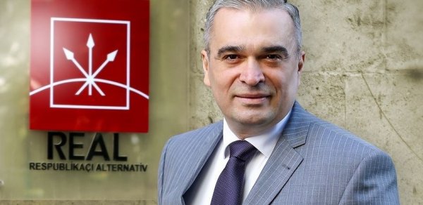 SİYASƏT