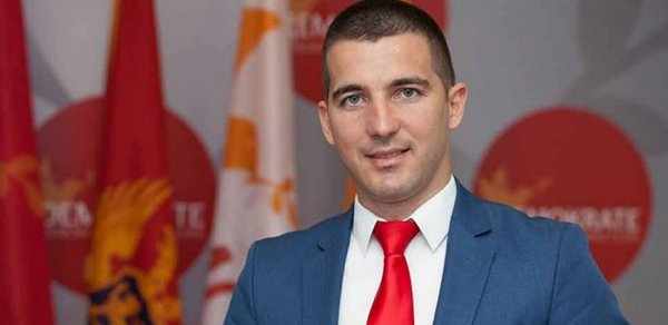 SİYASƏT