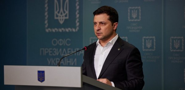 Zelenski: "Ukrayna Rusiyanın hücumlarını dayandırıb"
