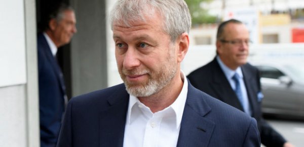 Abramoviçin Böyük Britaniyada yaşamasına qadağa qoyuldu