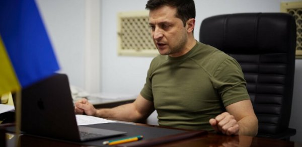 "Onların birinci hədəfi mən, ikinci hədəfi isə ailəmdir"- Zelinski bütün dünyaya səsləndi