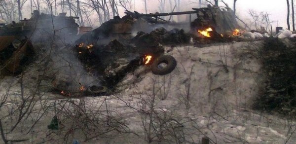 Ukrayna artilleriyası Qostomeldə Rusiyanın hərbi texnikasını məhv etdi