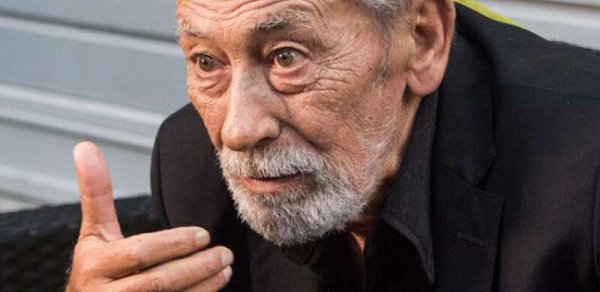 “Zelenski kişi kimi kişidir” - "Mimino"nun qəhrəmanı