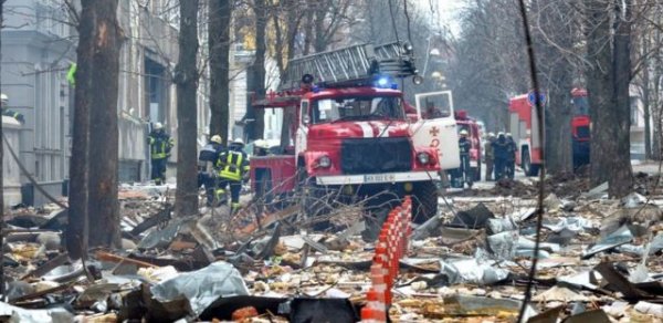 Rus ordusu Xarkovu atəşə tutmaqda davam edir