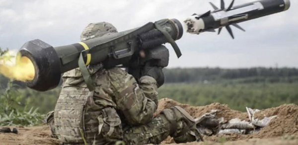 ABŞ sözünün üstündə durdu: Ukrayna ordusuna “Stinger” raketi verdi 