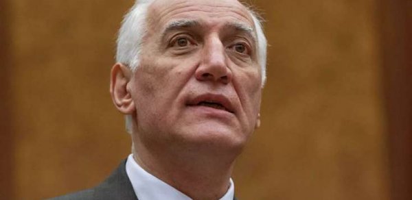 İqtisadçı, şəhər meri və... - Ermənistanın yeni prezidenti HAQQINDA bilmədiyimiz GİZLİNLƏR