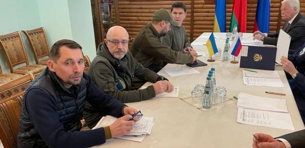 Ukrayna və Rusiya arasında danışıqlar başa çatdı