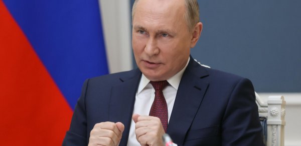 "Ukraynadakı hərbi əməliyyatlar tam şəkildə yerinə yetiriləcək" - Putin 